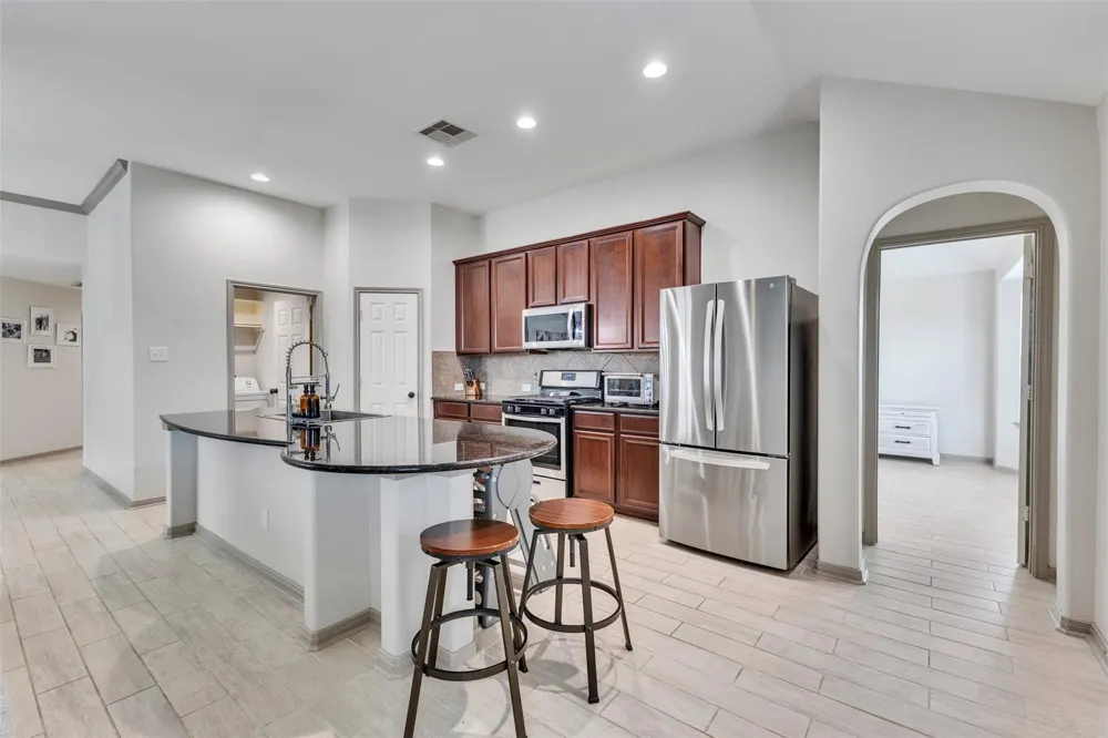 2407 Alcove Foster Court Fresno, TX 77545