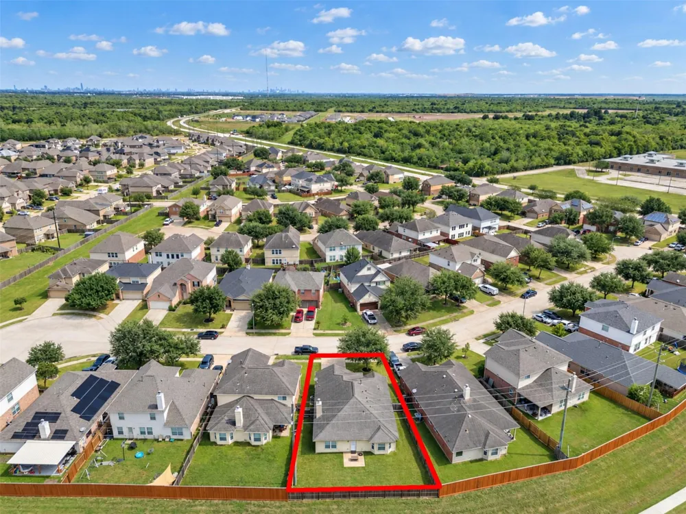 2407 Alcove Foster Court Fresno, TX 77545
