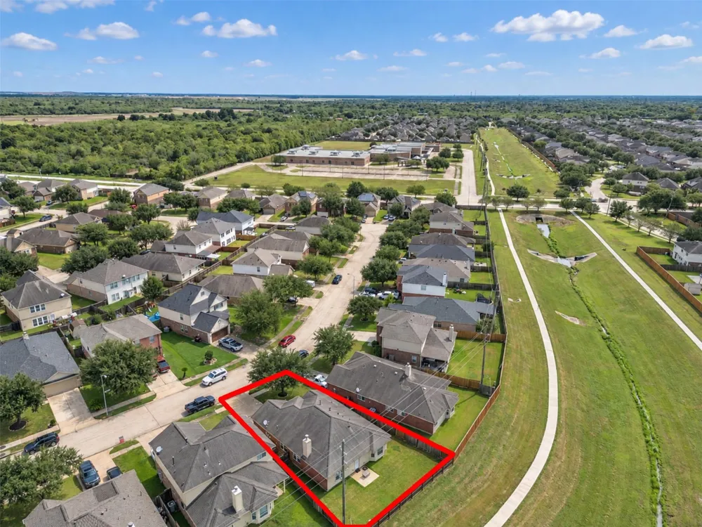 2407 Alcove Foster Court Fresno, TX 77545