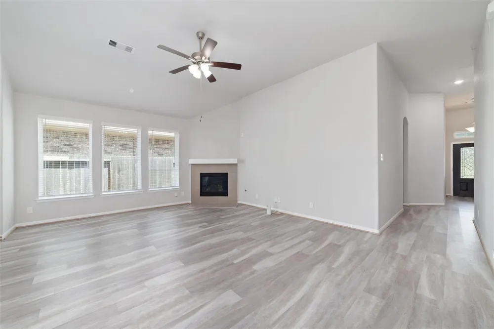 11710 Rosehall Reach Ln Tomball, TX 77377