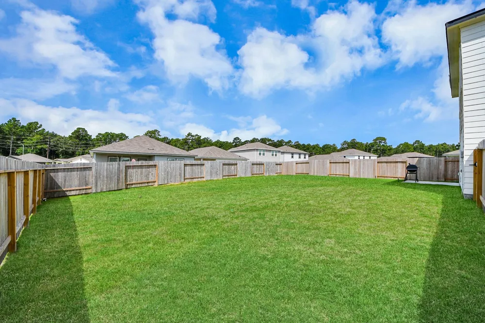 25360 Stoneham Creek Drive Magnolia, TX 77355