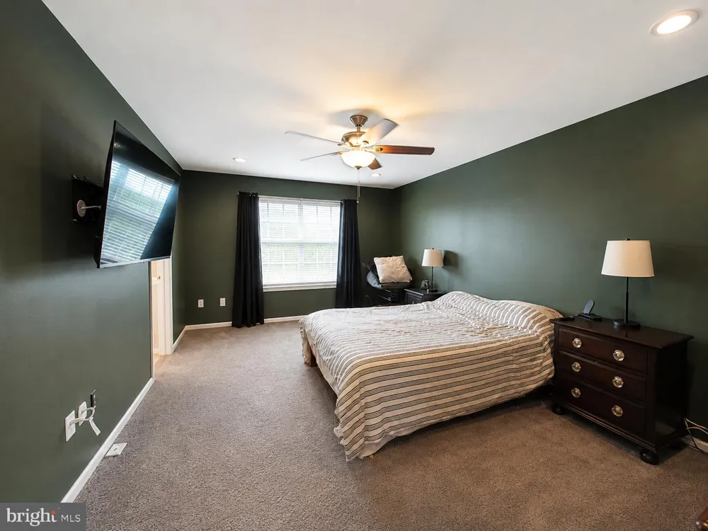 111 ACORN DRIVE Mount Royal, NJ 08061