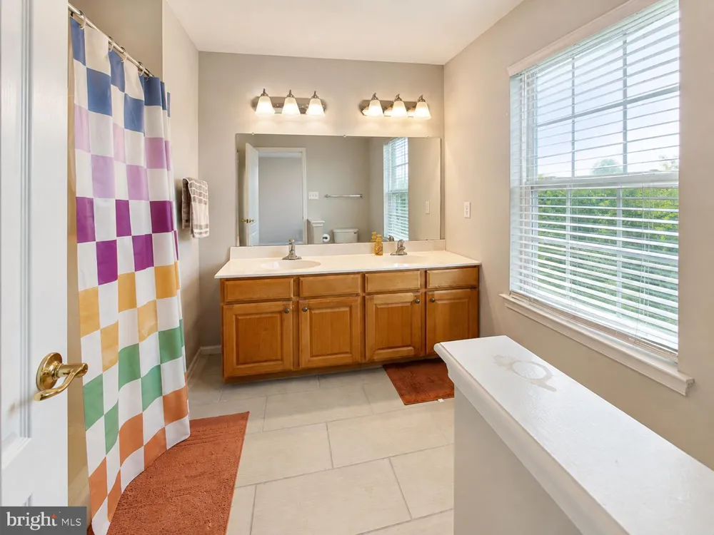 111 ACORN DRIVE Mount Royal, NJ 08061