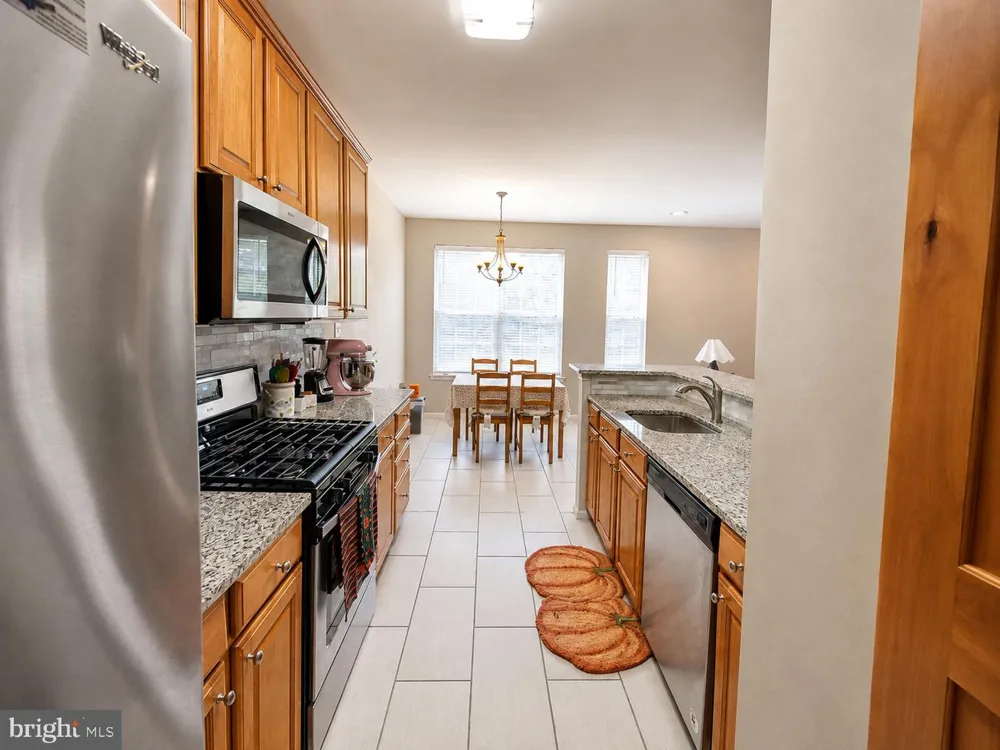 111 ACORN DRIVE Mount Royal, NJ 08061