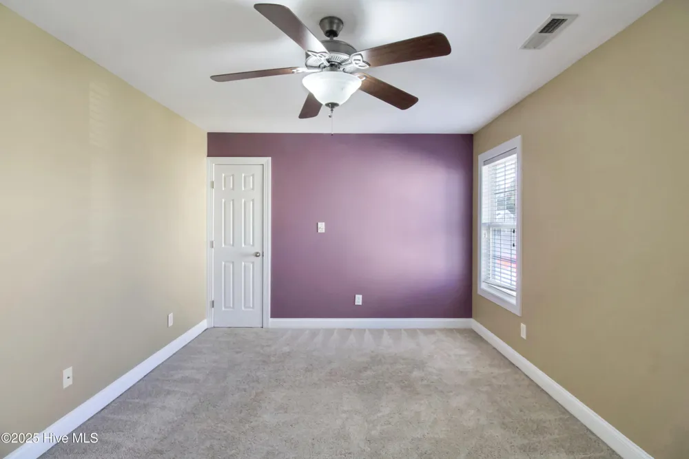614 Stagecoach Drive Jacksonville, NC 28546