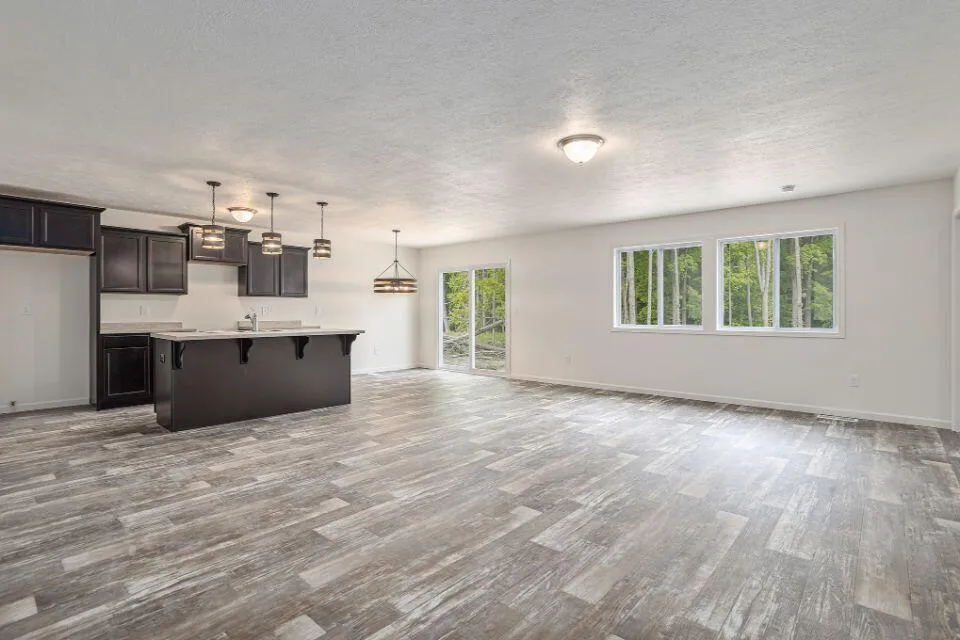 5571 Mammoth Drive SE Caledonia, MI 49316