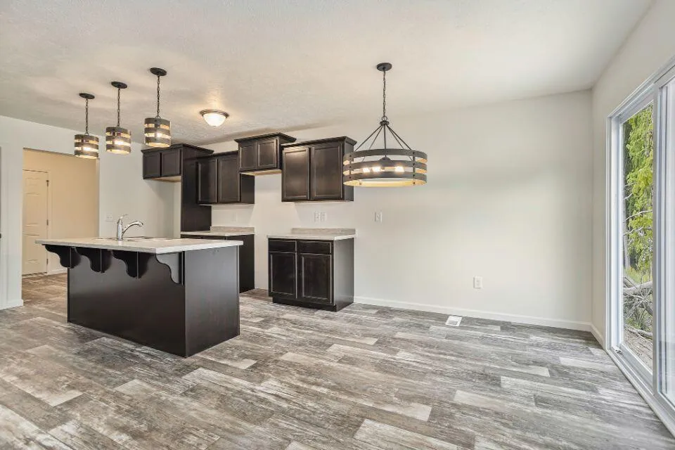5571 Mammoth Drive SE Caledonia, MI 49316