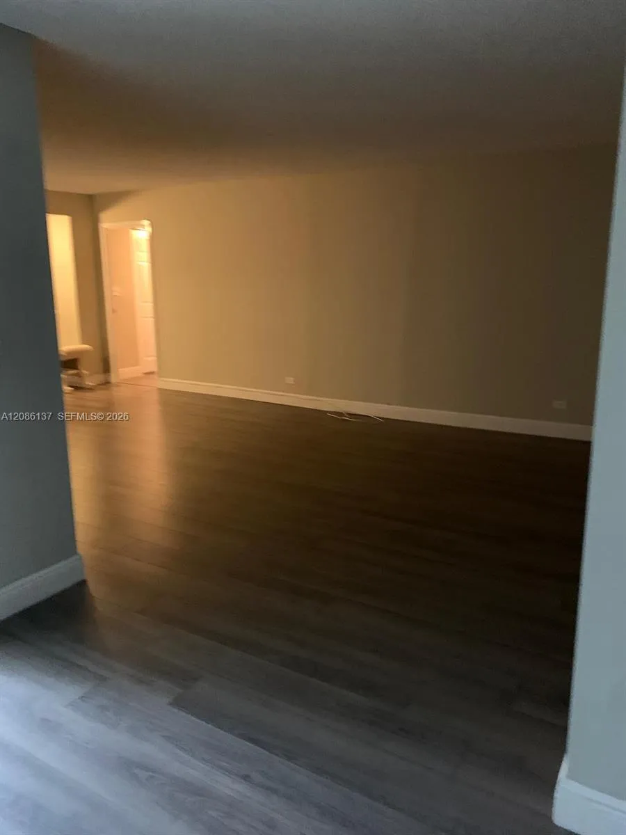 251 174 #1601 Sunny Isles Beach, FL 33160