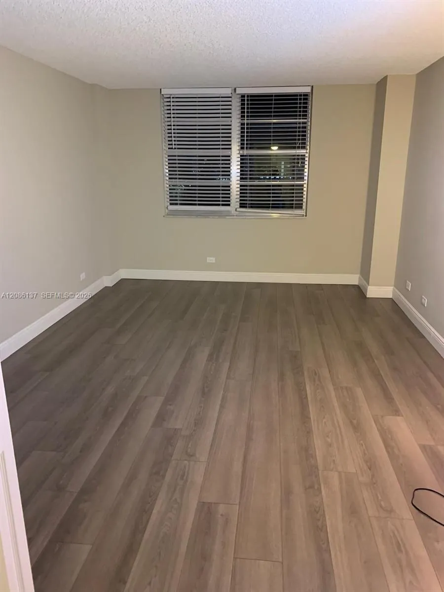 251 174 #1601 Sunny Isles Beach, FL 33160