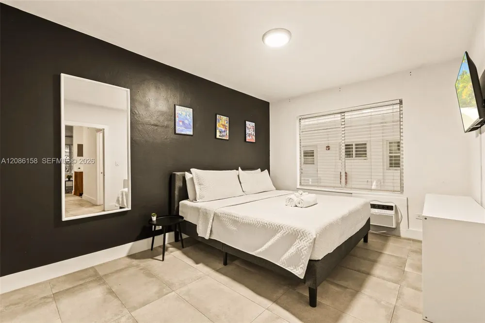 7340 Harding Ave #1 Miami Beach, FL 33141