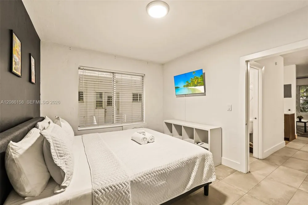 7340 Harding Ave #1 Miami Beach, FL 33141