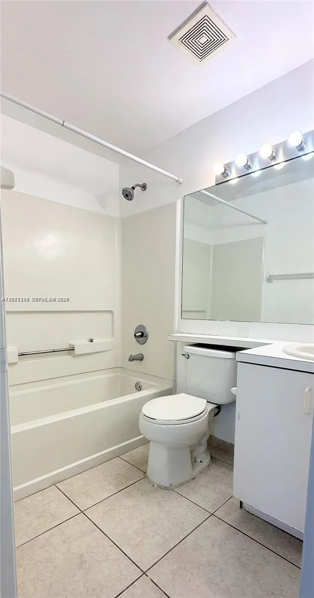 16705 Hemingway Dr #16705 Weston, FL 33326