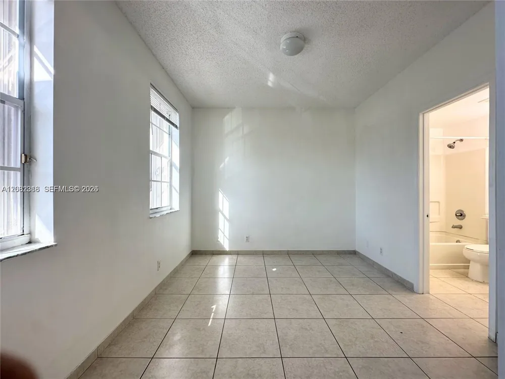 16705 Hemingway Dr #16705 Weston, FL 33326