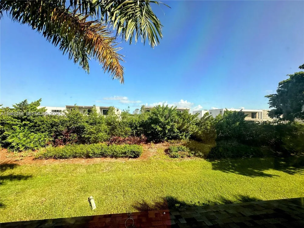 16705 Hemingway Dr #16705 Weston, FL 33326