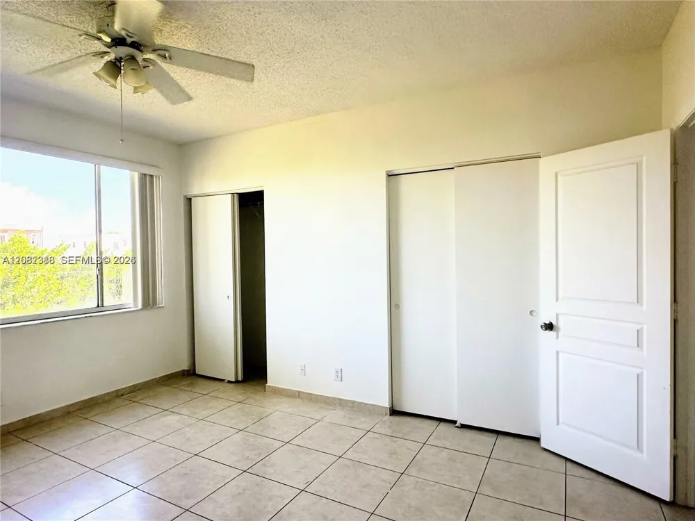 16705 Hemingway Dr #16705 Weston, FL 33326