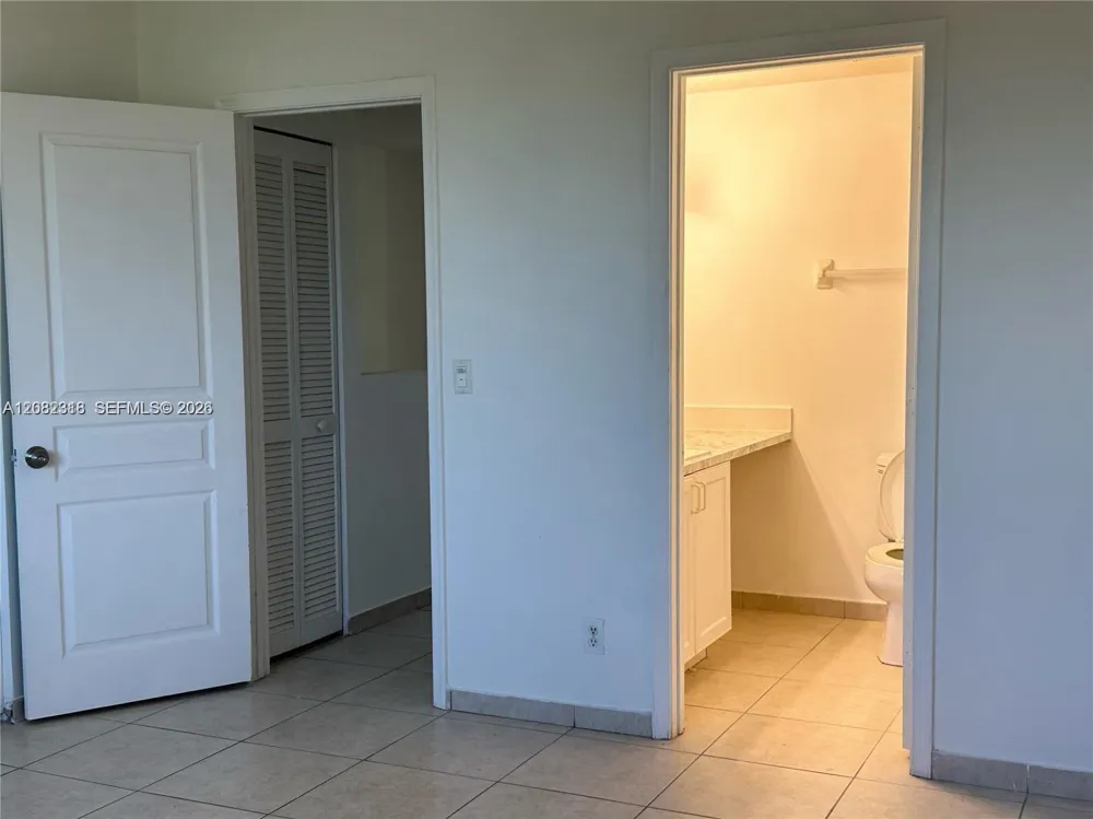 16705 Hemingway Dr #16705 Weston, FL 33326