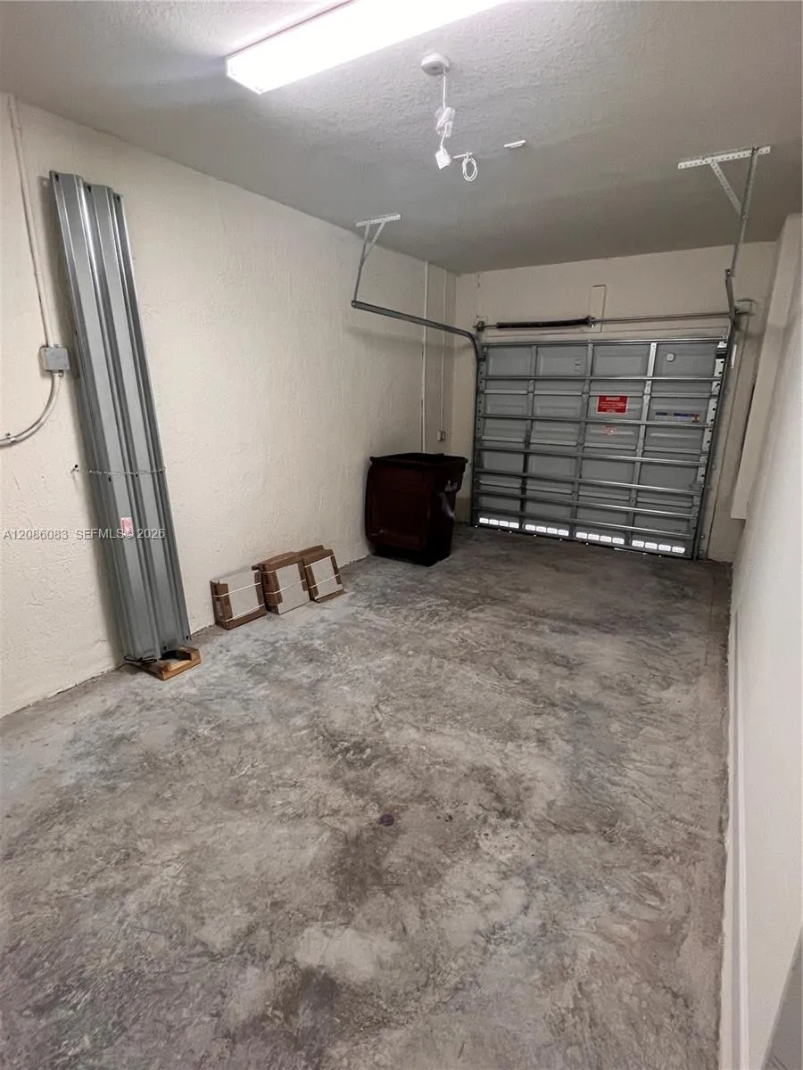 3342 W 112th St Hialeah, FL 33018