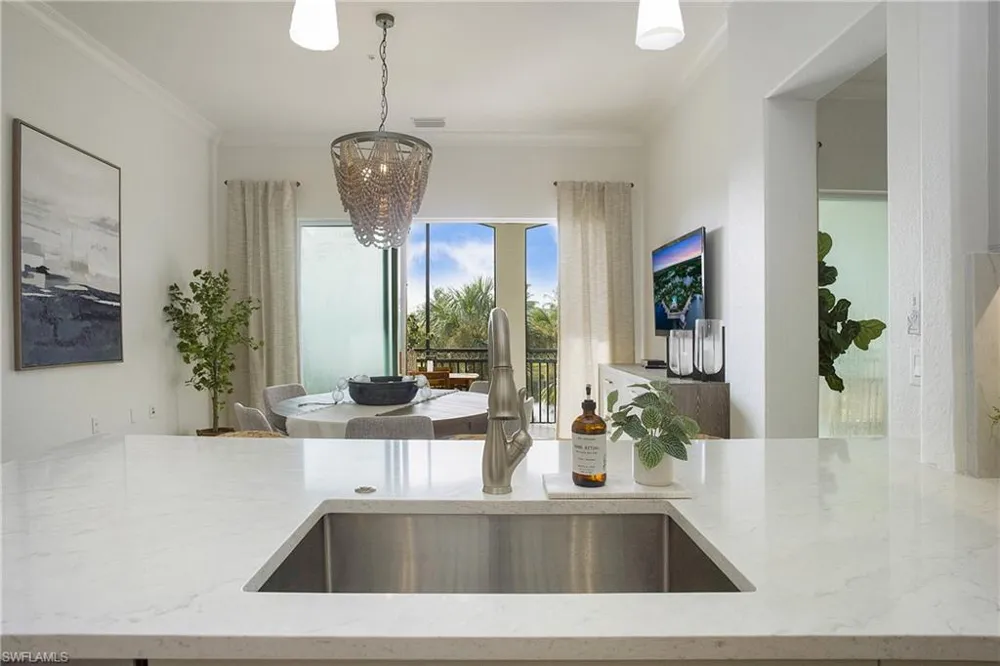 3093 Aviamar Circle #7-203 Naples, FL 34114