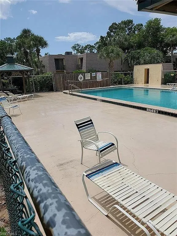 4033 Sandlewood Lane #3 Fort Myers, FL 33907