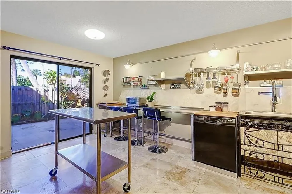 4033 Sandlewood Lane #3 Fort Myers, FL 33907