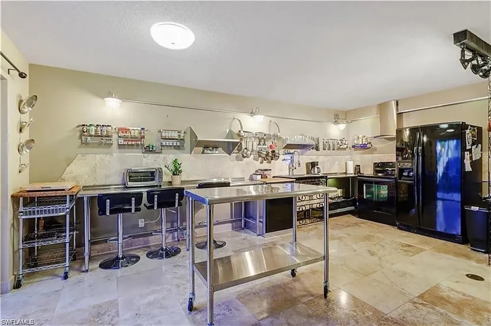 4033 Sandlewood Lane #3 Fort Myers, FL 33907