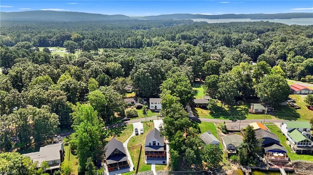 444 S Shore Drive Lexington, NC 27292