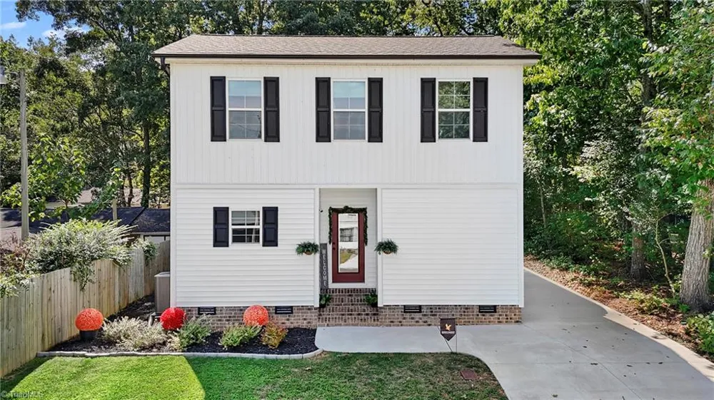 444 S Shore Drive Lexington, NC 27292