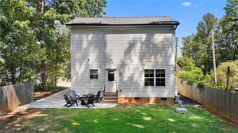 444 S Shore Drive Lexington, NC 27292