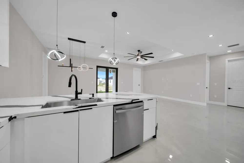 3614 6TH STREET SW Lehigh Acres, FL 33976