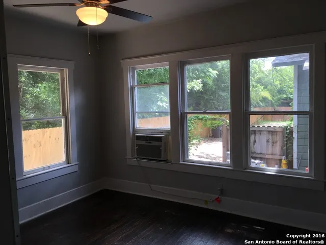 512 E MULBERRY AVE Unit 1 San Antonio, TX 78212