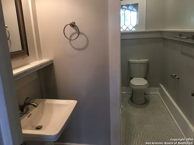 512 E MULBERRY AVE Unit 1 San Antonio, TX 78212