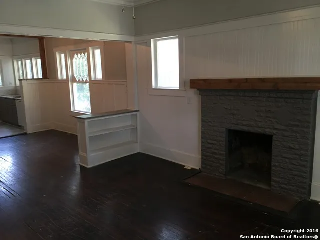 512 E MULBERRY AVE Unit 1 San Antonio, TX 78212