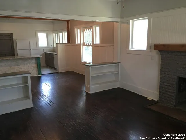 512 E MULBERRY AVE Unit 1 San Antonio, TX 78212