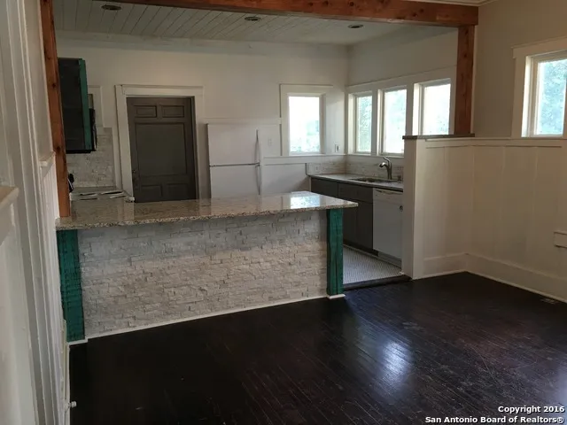 512 E MULBERRY AVE Unit 1 San Antonio, TX 78212