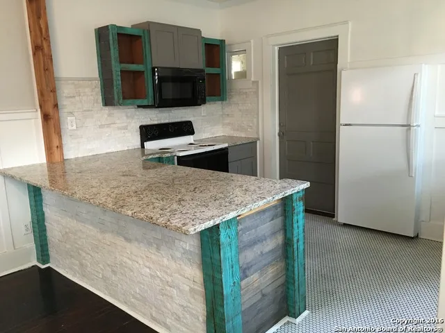 512 E MULBERRY AVE Unit 1 San Antonio, TX 78212