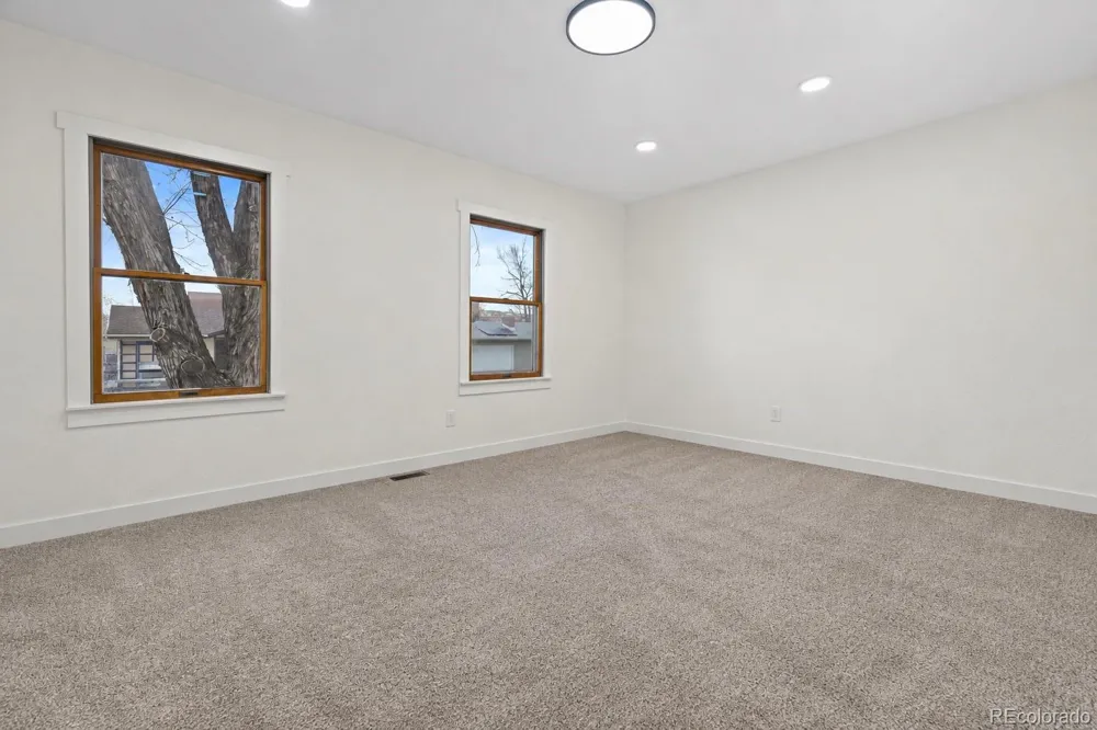 3090 S Hoyt Way Denver, CO 80227