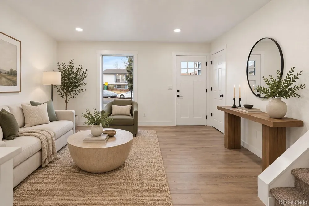 3090 S Hoyt Way Denver, CO 80227