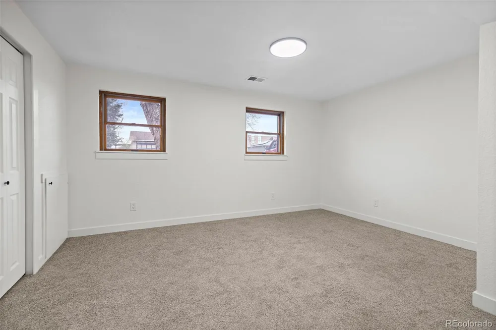 3090 S Hoyt Way Denver, CO 80227