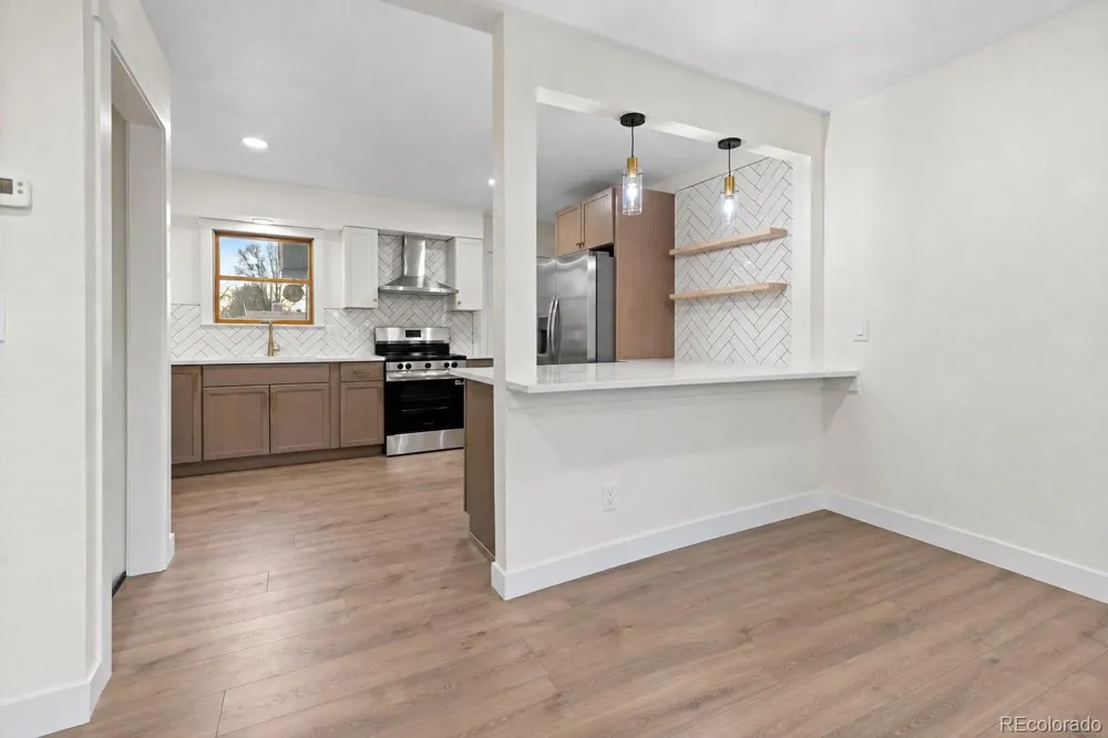 3090 S Hoyt Way Denver, CO 80227
