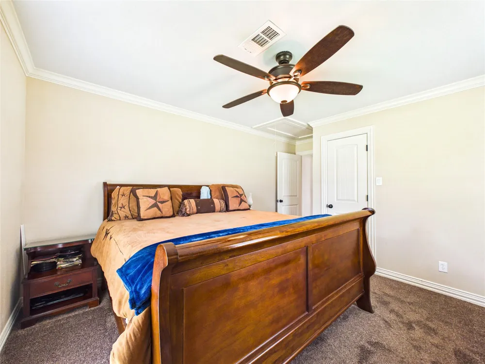 1212 Delores Street Kemah, TX 77565