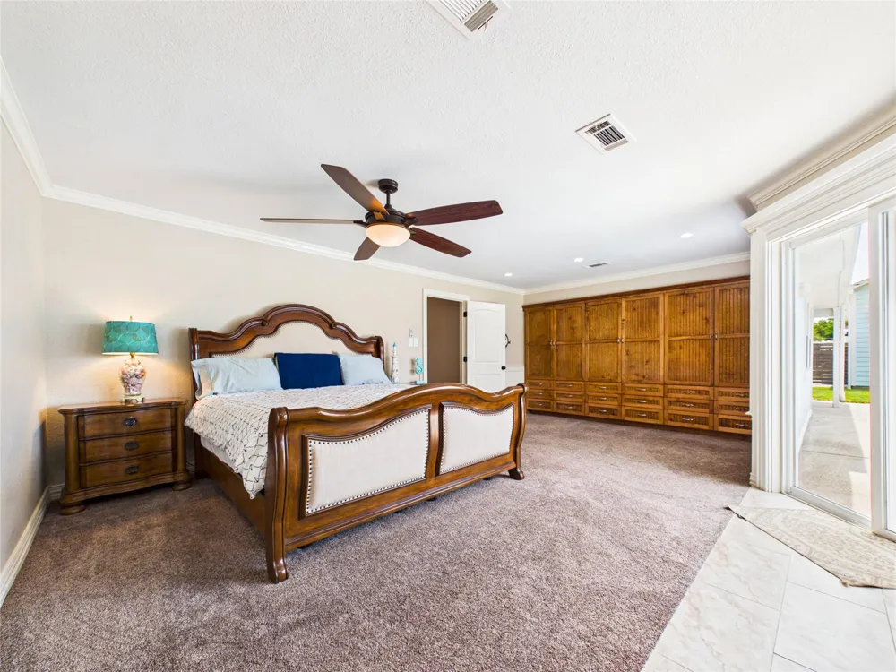 1212 Delores Street Kemah, TX 77565