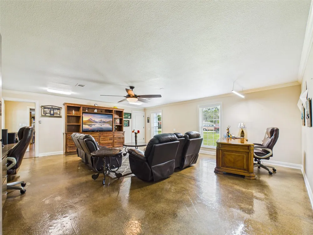 1212 Delores Street Kemah, TX 77565