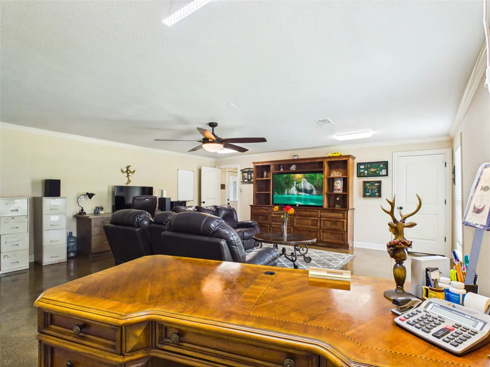 1212 Delores Street Kemah, TX 77565