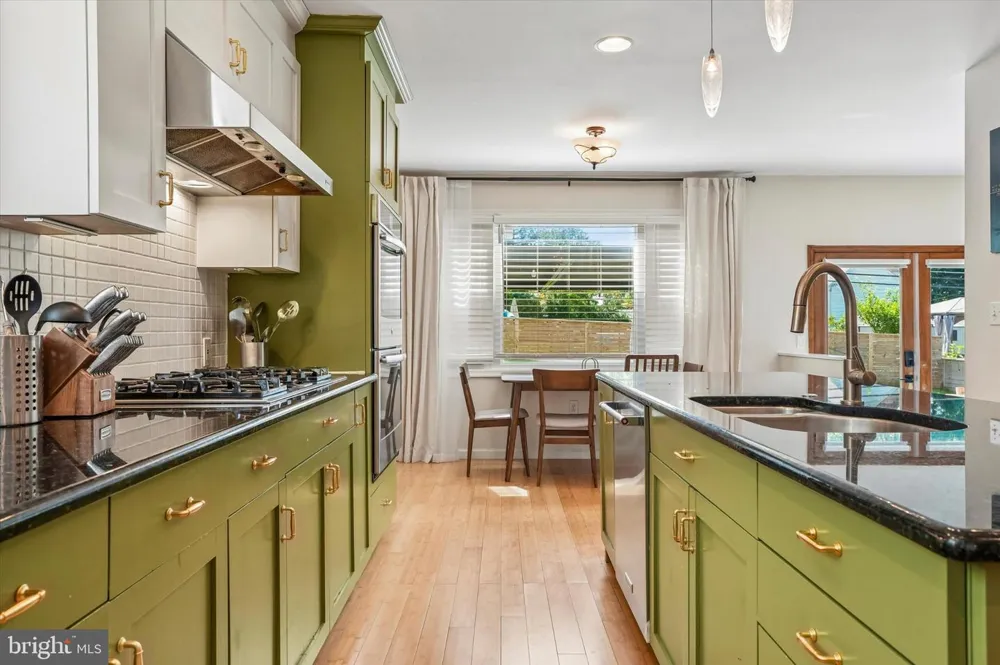 1103 COVENTRY ROAD Cheltenham, PA 19012