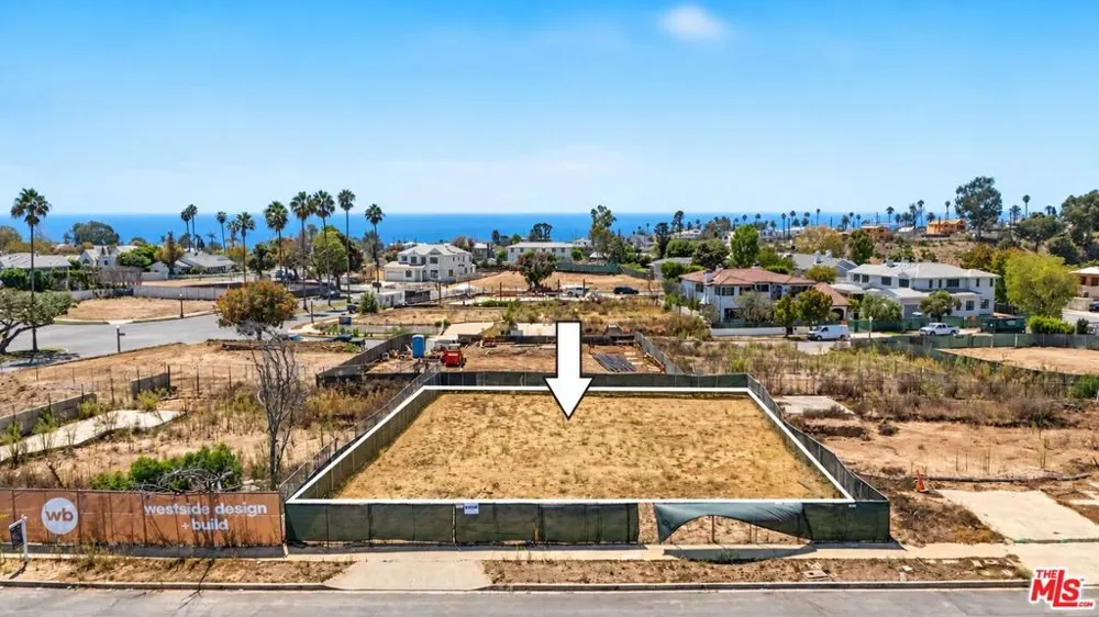 719 Chapala Drive Los Angeles, CA 90272