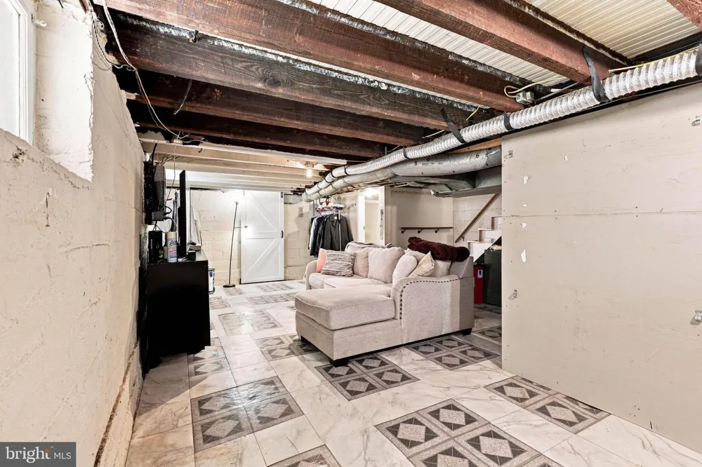 57 S PEARL STREET Lancaster, PA 17603
