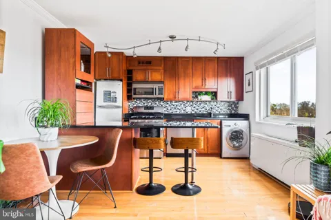 7333 NEW HAMPSHIRE AVENUE #1108 S
