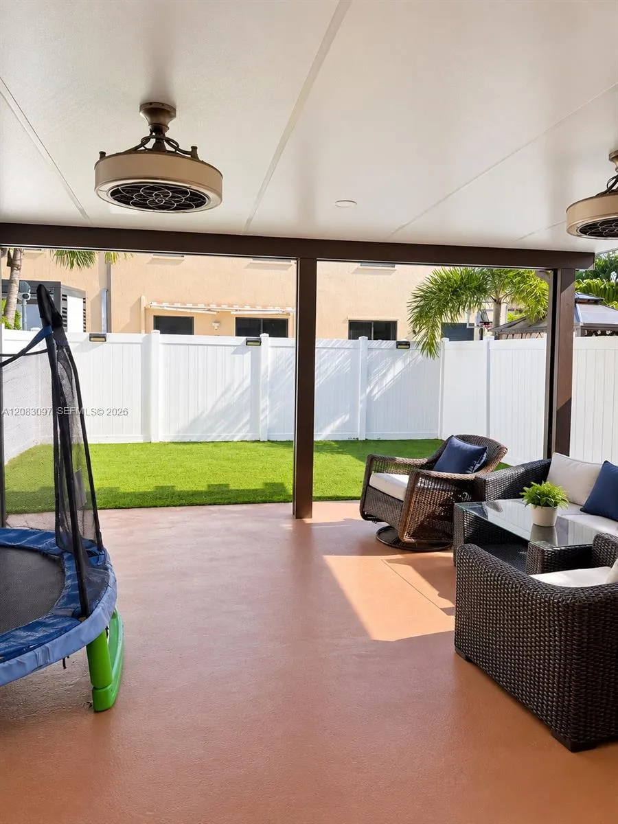 3375 W 90th Ter #3375 Hialeah, FL 33018