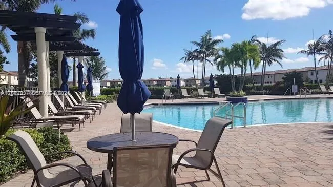 3375 W 90th Ter #3375 Hialeah, FL 33018