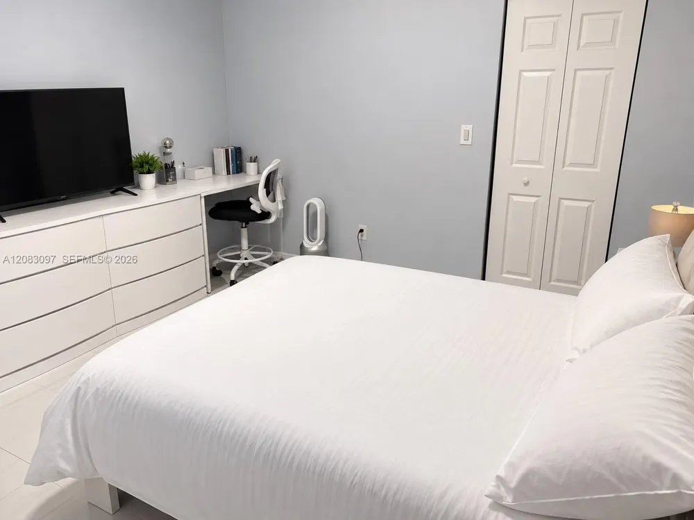 3375 W 90th Ter #3375 Hialeah, FL 33018